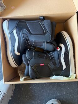 Vans Aura OG Snowboard Boots - Men’s 9.5 - Like New