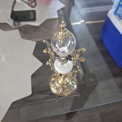 Hourglass 