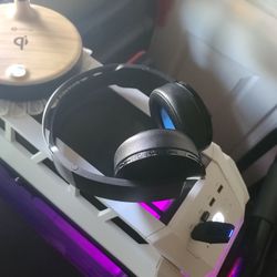 platinum Playstation wireless headset