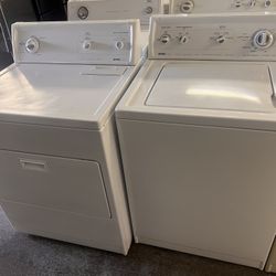 Kenmore Washer And. Dryer Set The Pair With Warranty 