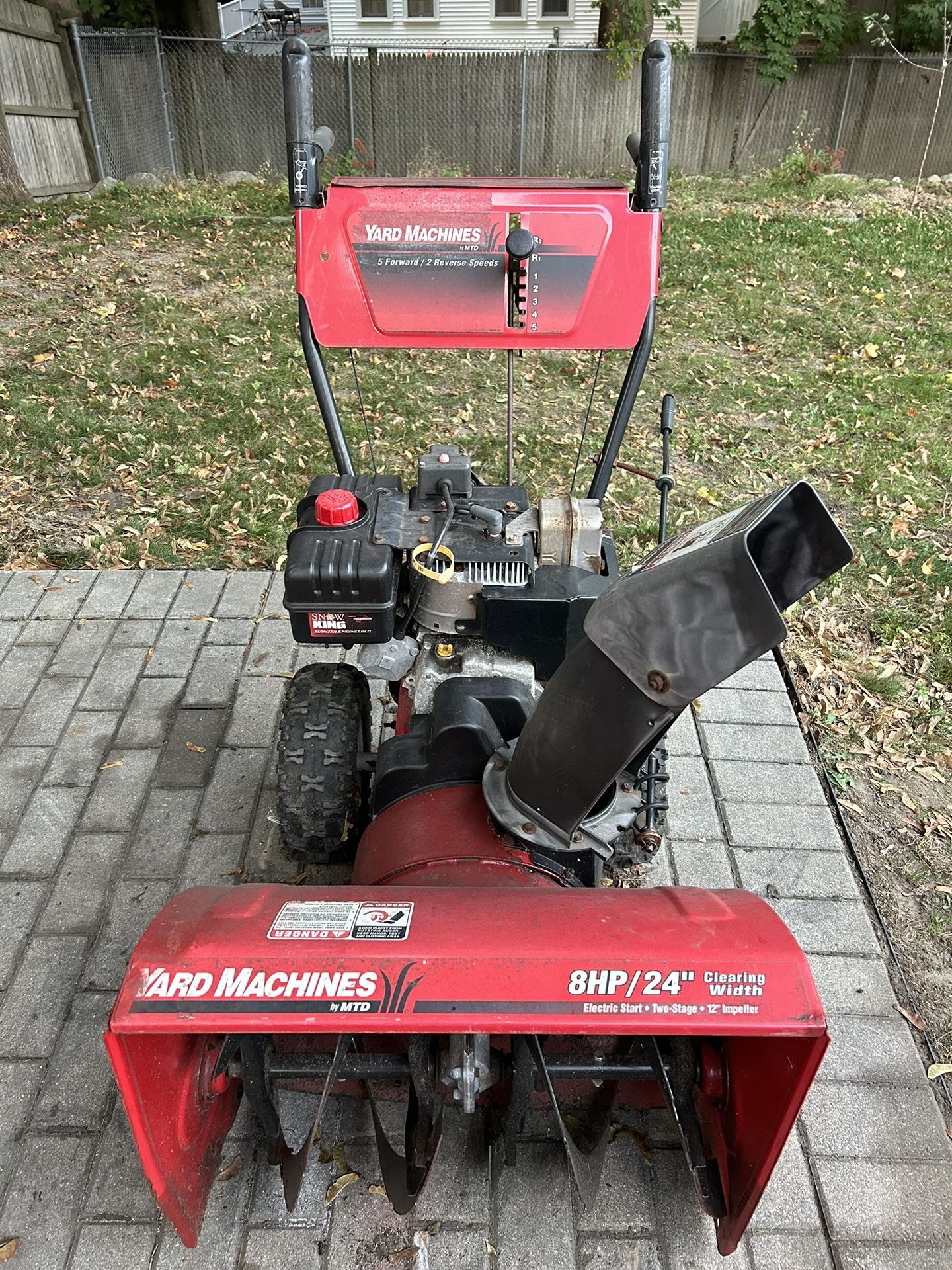 Yard Machine 8HP 24” Snowblower