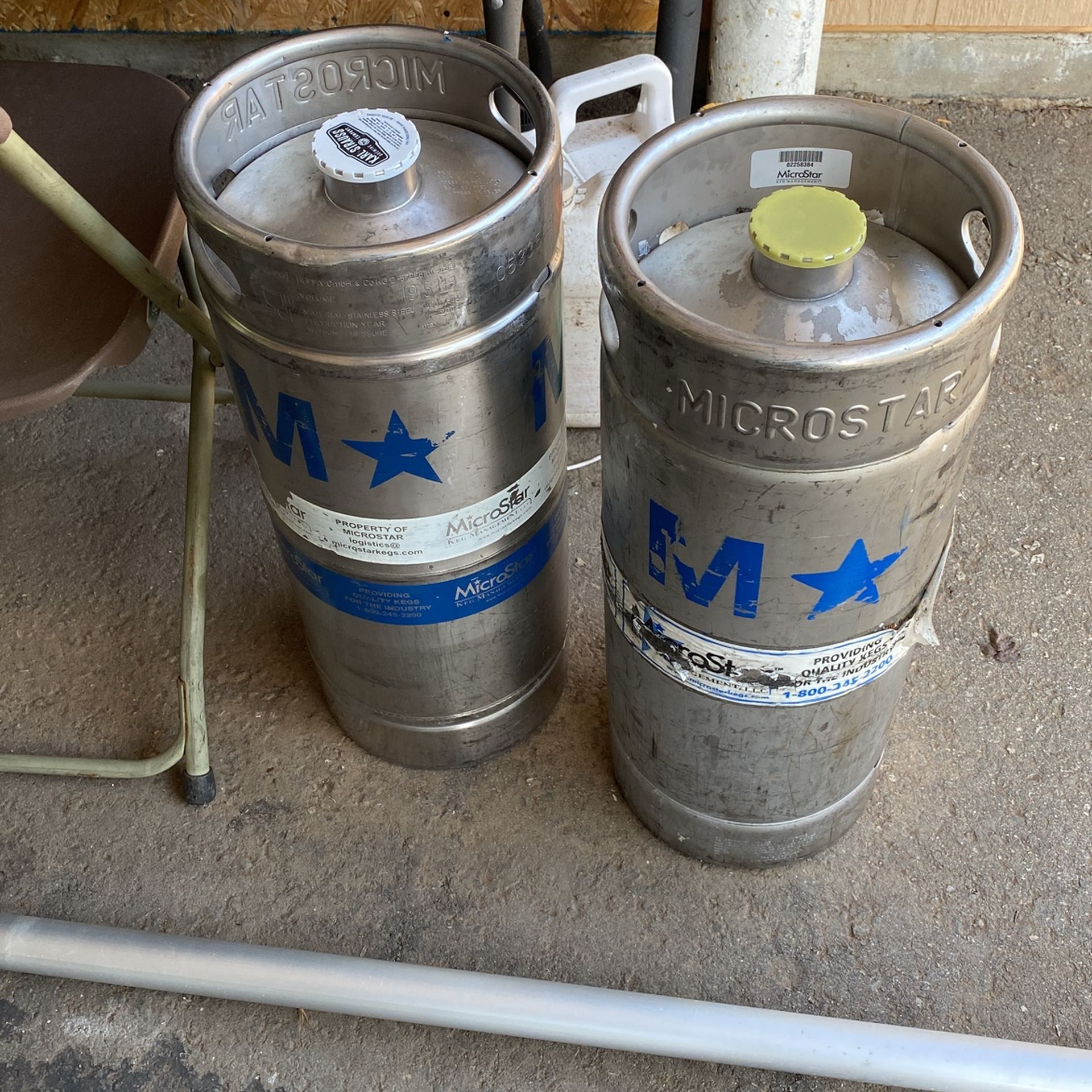 2 Kegs