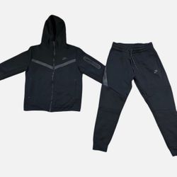 Nike Tech Fleece and Joggers