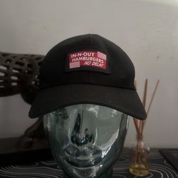 IN N OUT HAMBURGER BLACK HAT