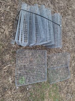 Floor Risers For Cages