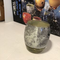 Surreal Entertainment Planet Glass cup