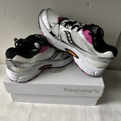 Saucony Reid, Millennium Woman Sneaker Size 6 1/2 ##5467