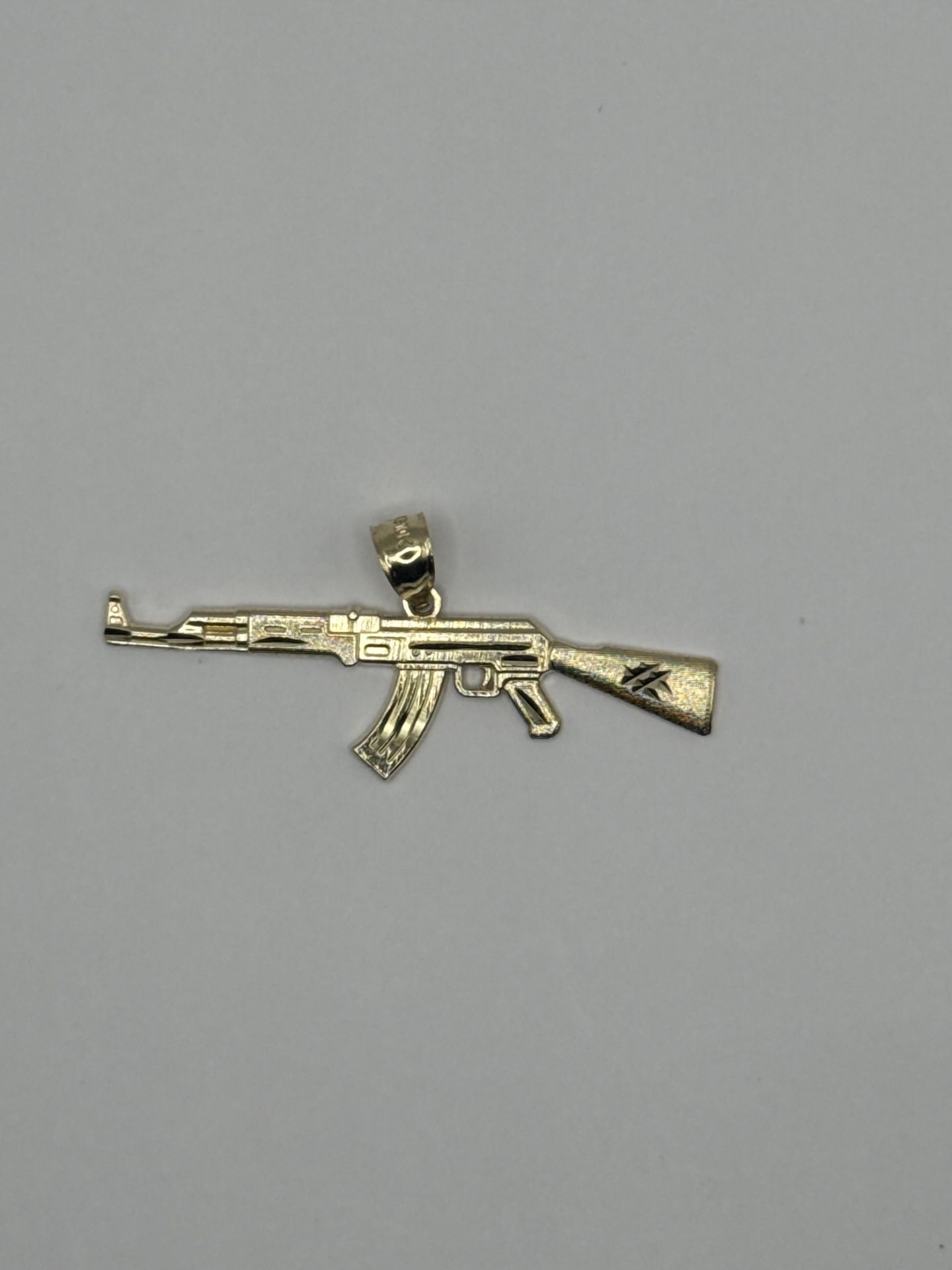 Gold Chains And Pendants