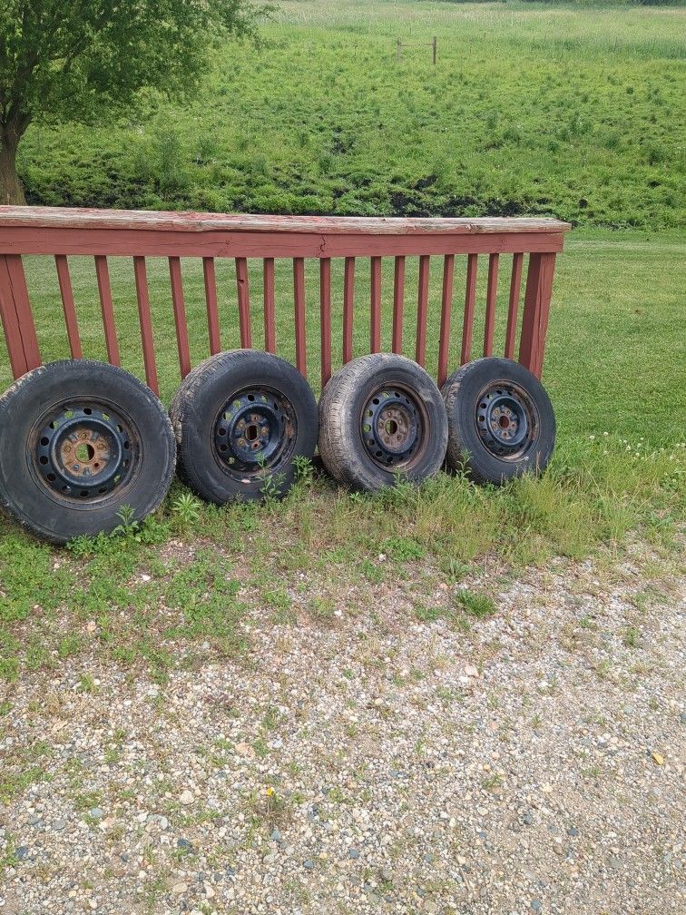 Toyota Camry Tires