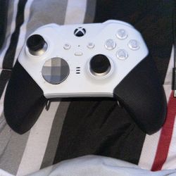 Elite controller And New black controller 