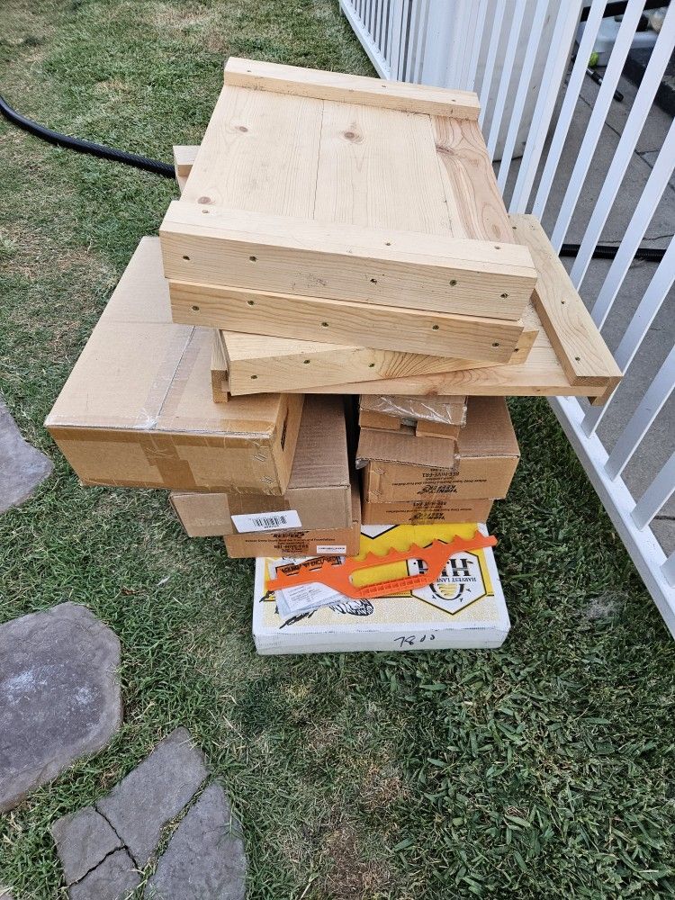 Bee Keeper