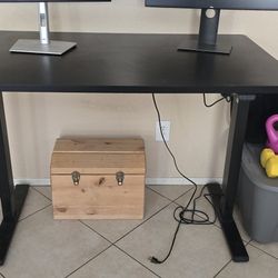 Electric Stand Sit Desk 