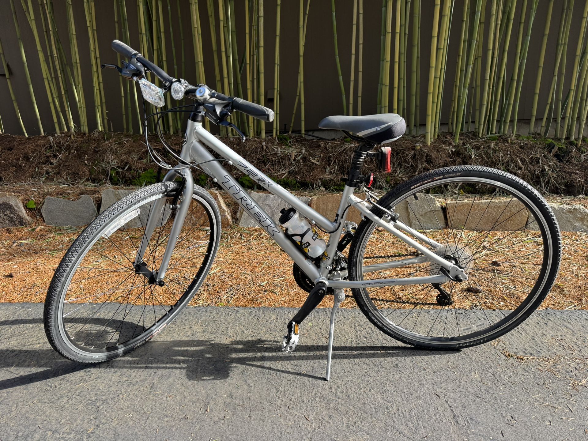 Trek 7.2 FX Women’s Hybrid Bike – Small Frame – Excellent Condition – Recently Serviced