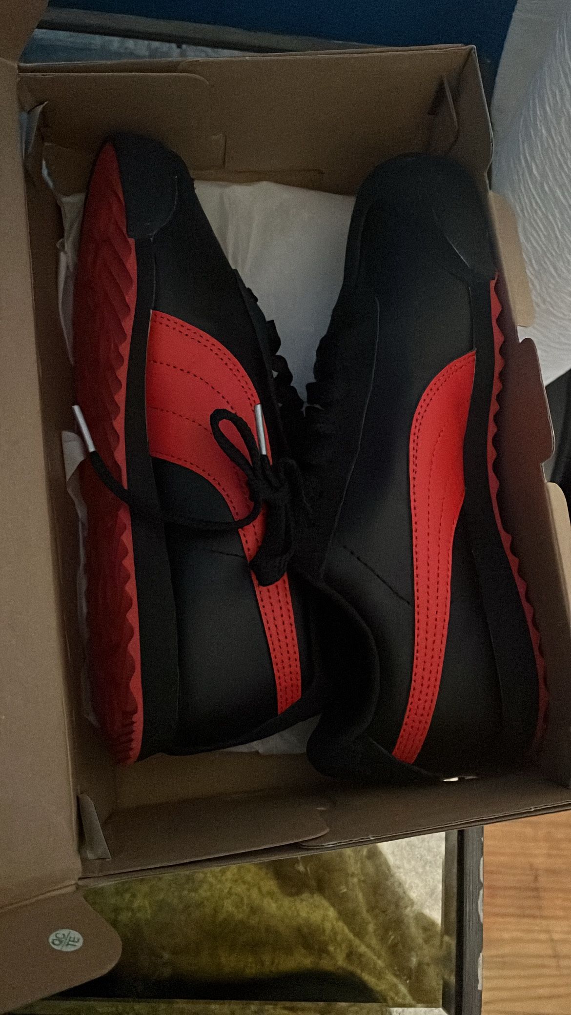 Puma Sneakers Size 7