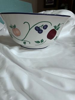 Princess House Orchard Medley Large Serving Fruit/Salad Bowl 10 7/5" X 5 1/4"
