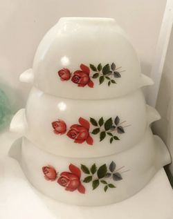 Vintage Pyrex JAJ June Rose 3 Piece Cinderella Bowl Set England