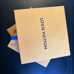 Louis Vuitton dog Collar & Leash Sets.