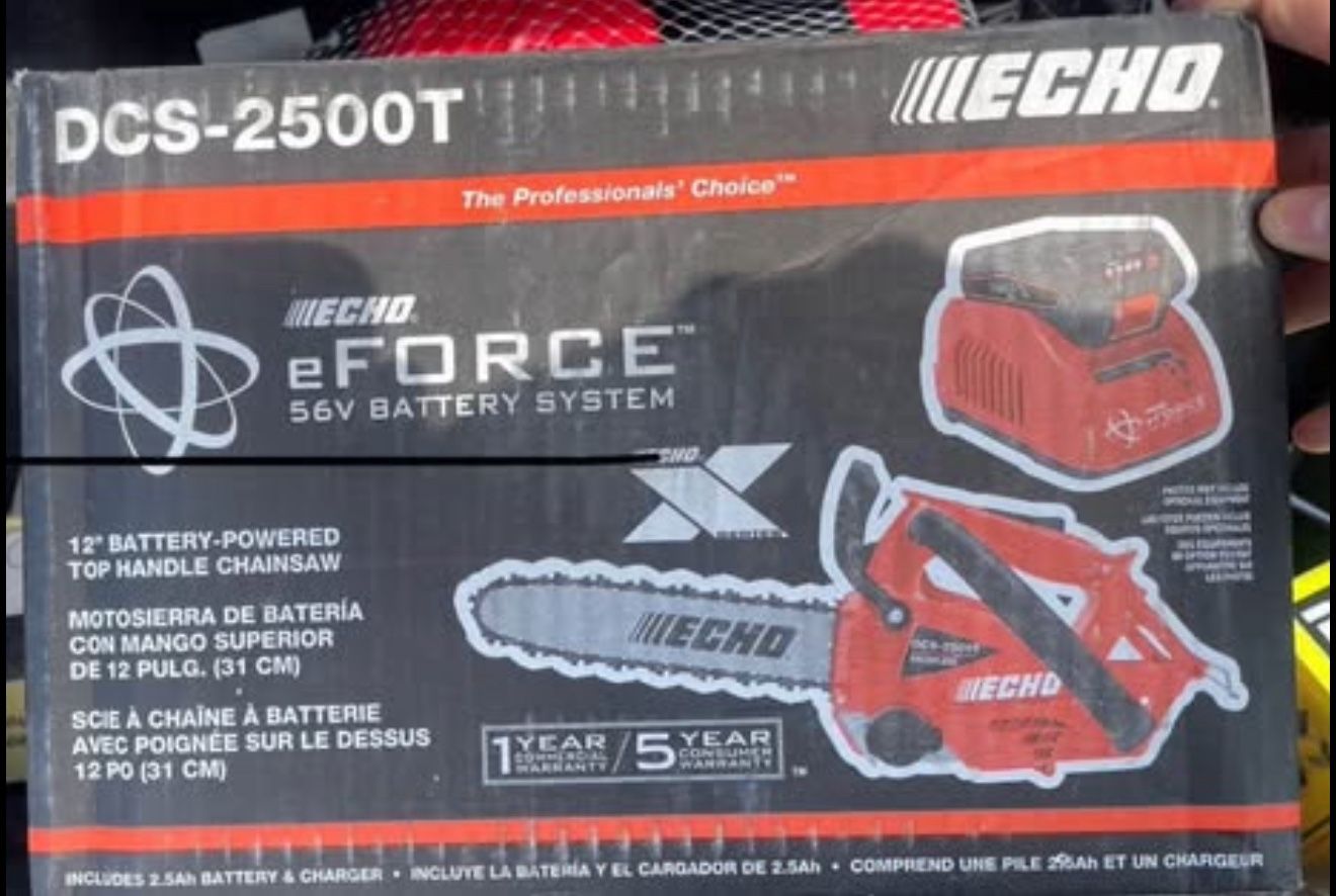 Echo eFORCE 12 in. 56V X Series Cordless Battery Top Handle Chainsaw with 2.5Ah Battery and Charger