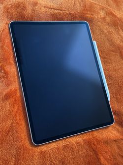 Apple Ipad 12.9 inch 3rd gen 256 GB - Used