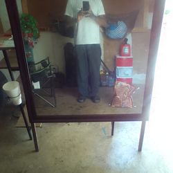 Dresser mirror