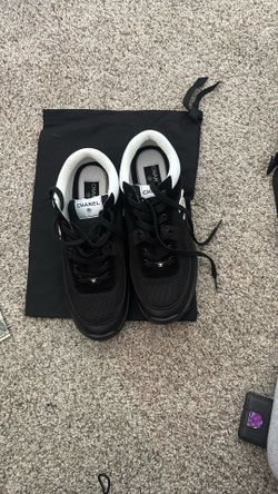 Black Chanel Runner