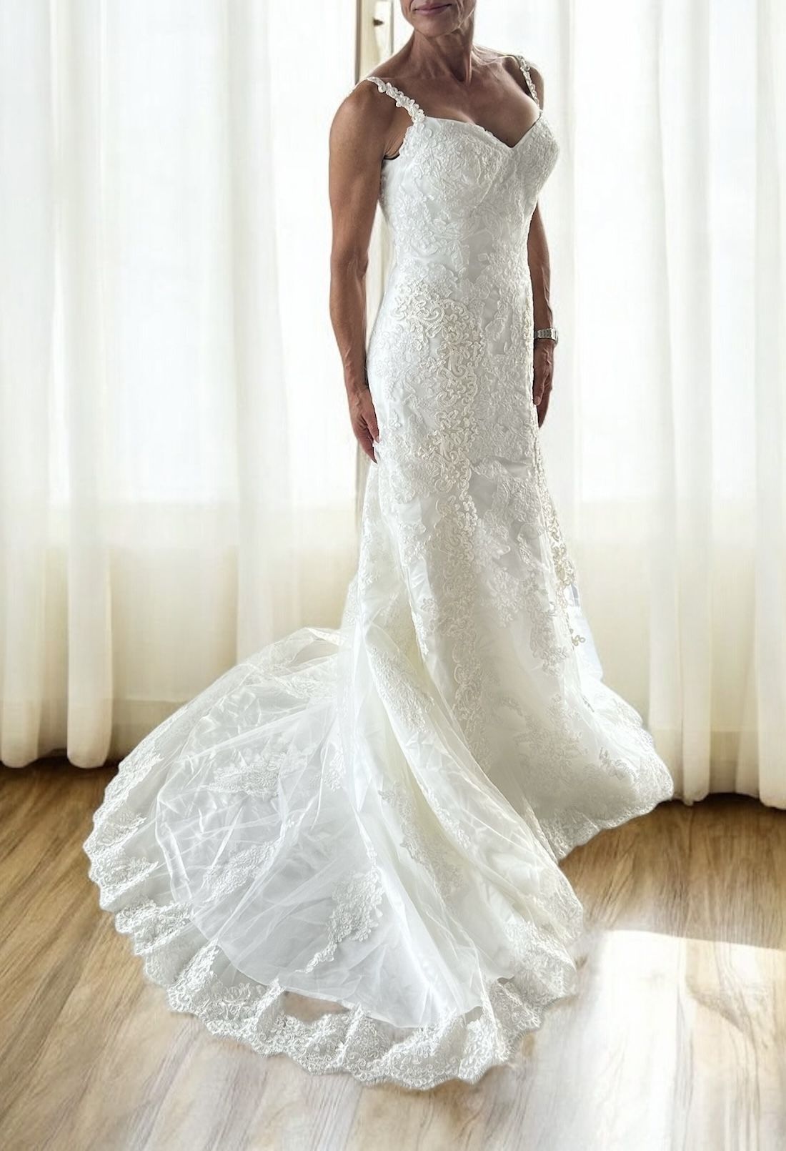 Berta New With Tags Size 6