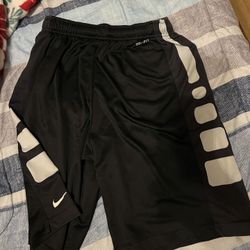 Nike Shorts 