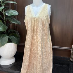 Soft moments New York dress nighty vintage gently preloved  Size Medium 