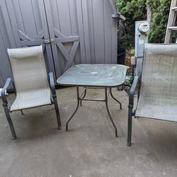 FREE- Outdoor Chairs And Table
