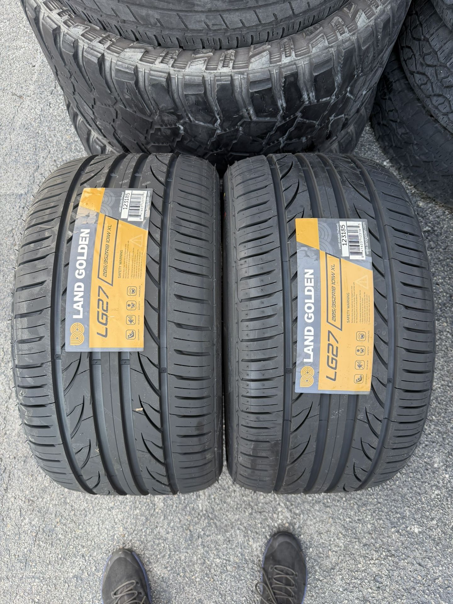 Landgolden 285 35 R18