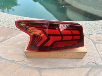 2019-2023 Nissan Altima LED Taillight Left