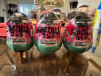 Bandai Godzilla Scramble Surprise Egg Toys (3 Pack)