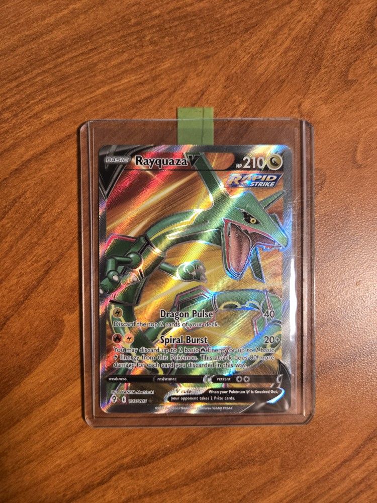 Rayquza V Evolving Skies Pokemon Card