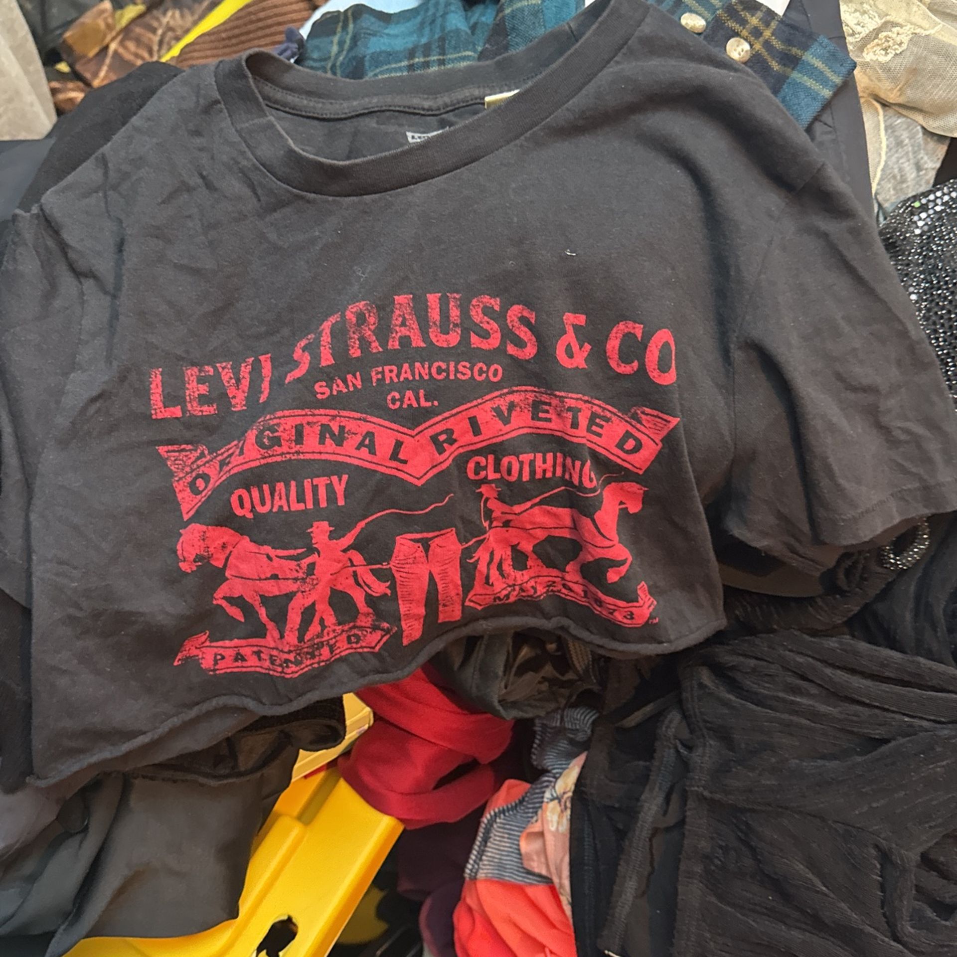 Levi’s shirt