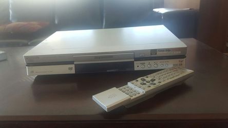 Dvd player with remote