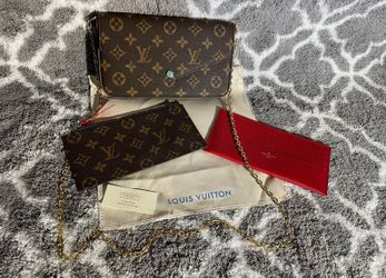Beautiful  Cross Body 