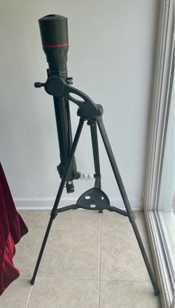 TASCO Spacestation 70x800mm Refractor AZ with Variable LED Red Dot Finderscope Telescope