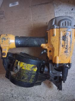 Dewalt DWF83C COIL NAILER