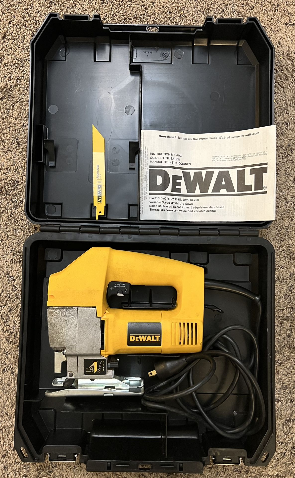 Dewalt DW318 Orbital Jig Saws