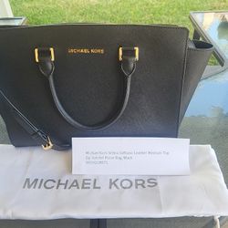 Michael Kors Purse Bag