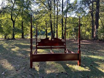 King Size 4 Post Bed Frame Cherry Finish