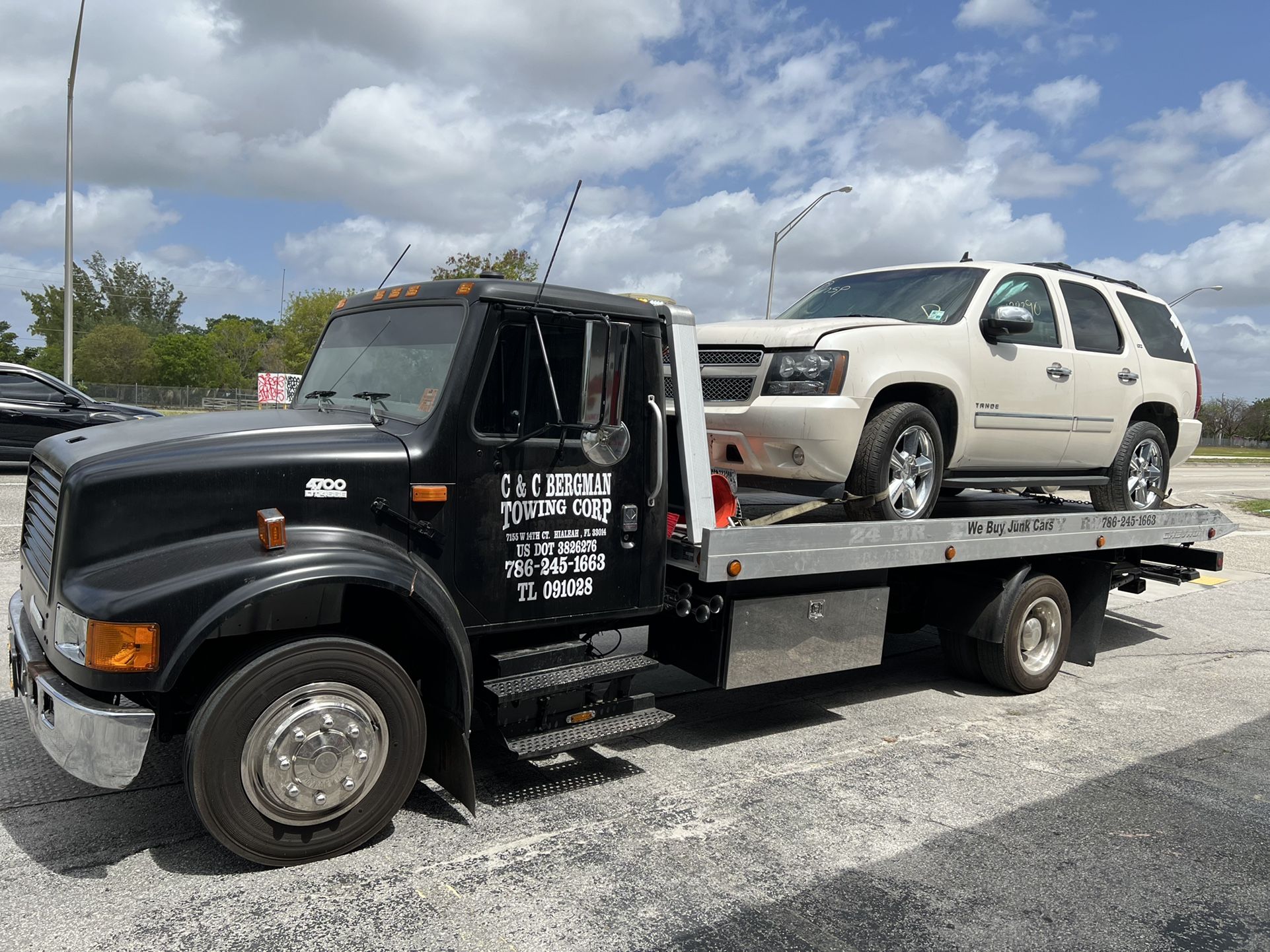 Internacional 4700 Towing 