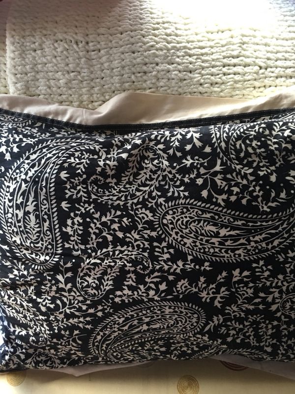 Michael Kors Bedding Queen Black And Cream Paisley For In Michael Kors Bedding Queen Black And Cream Paisley For In Arvada Co Offerup