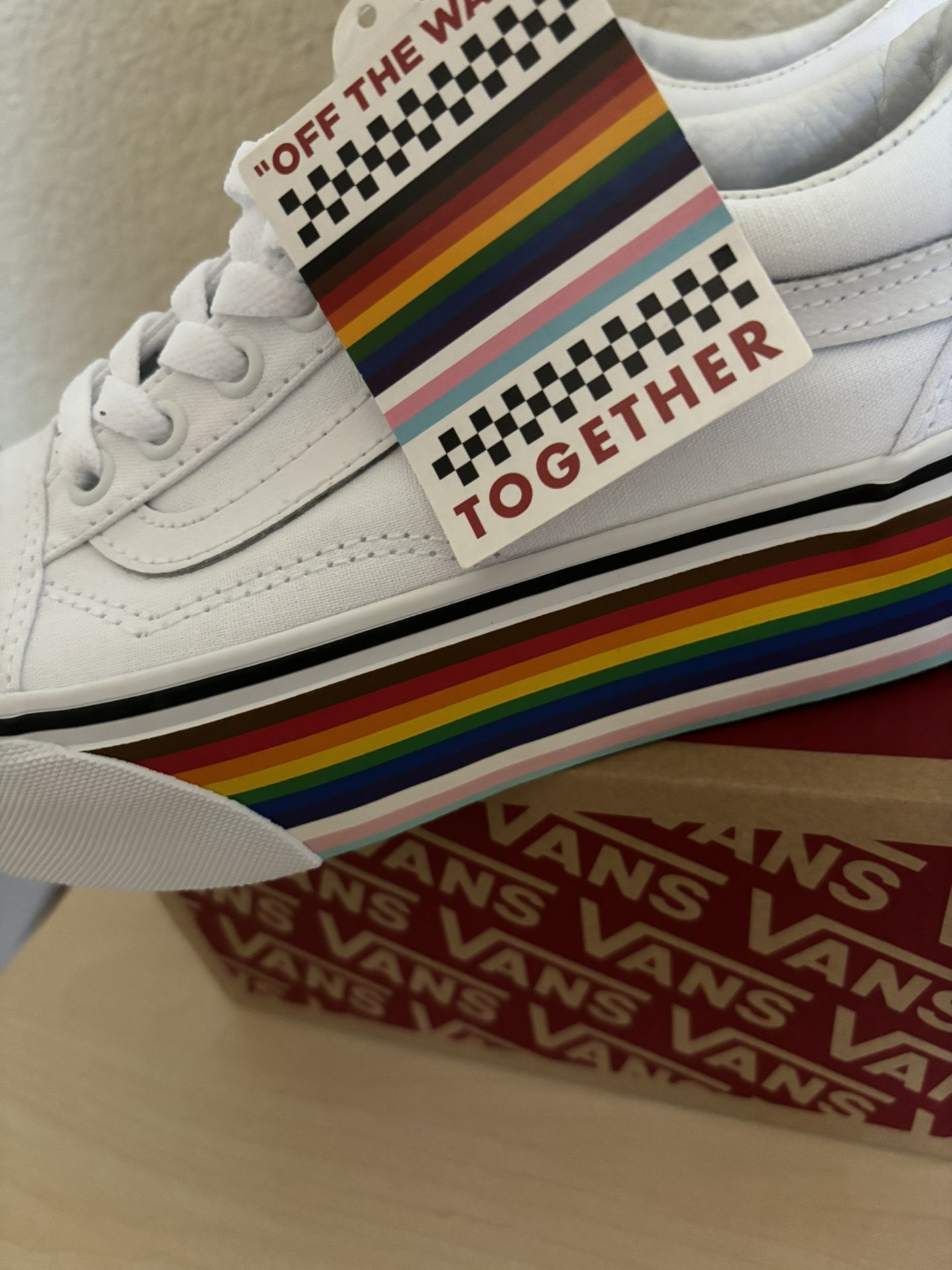 BRAND NEW VANS