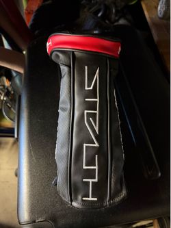 Taylormade stealth driver head cover