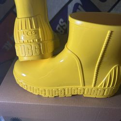 UGG Drizlita Rain Boots with fur lining 6.0W (NEW) 