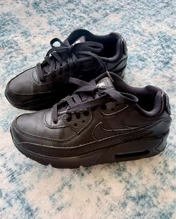Nike Air Max 90 All-Black Leather Sneakers 3.5 Youth (Girls/Boys)