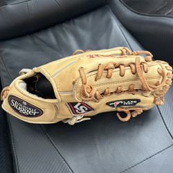 Louisville Flare Design Baseball Glove 