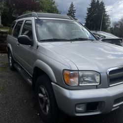 2004 Nissan Pathfinder