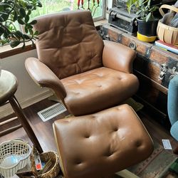Anselmo Leather Recliner And Ottoman 